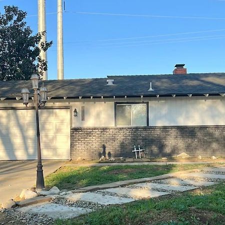 Sequoia Villa Visalia Εξωτερικό φωτογραφία