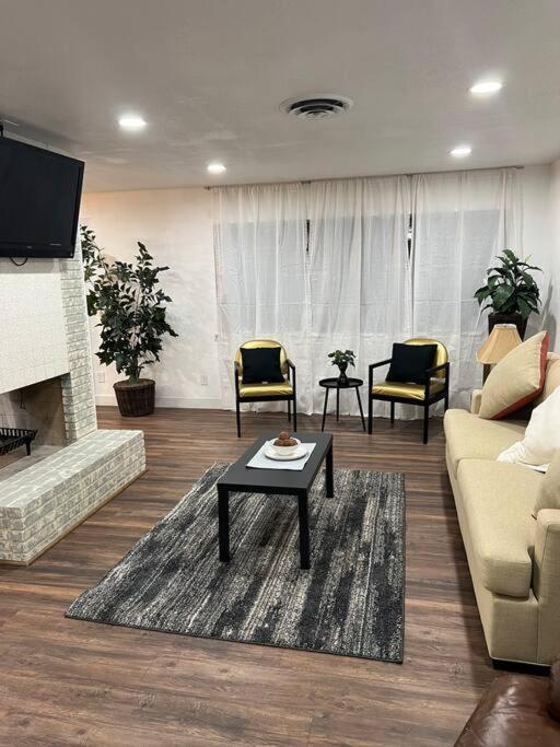 Sequoia Villa Visalia Εξωτερικό φωτογραφία