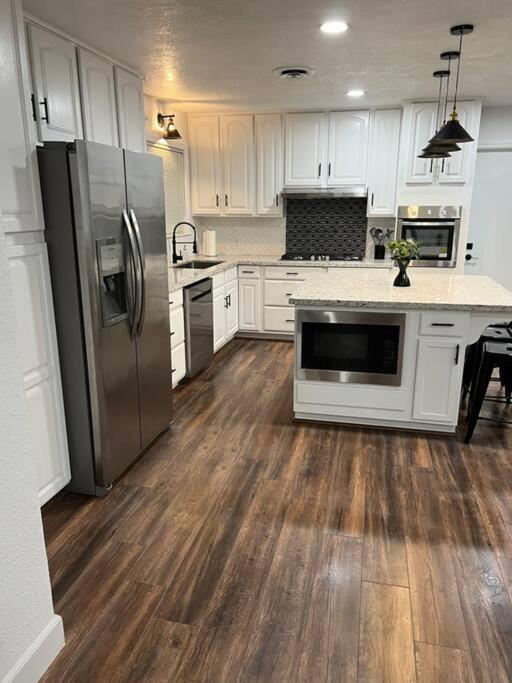 Sequoia Villa Visalia Εξωτερικό φωτογραφία
