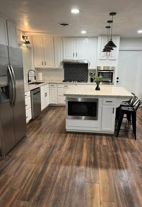 Sequoia Villa Visalia Εξωτερικό φωτογραφία