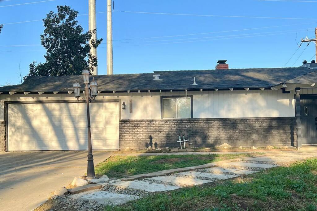 Sequoia Villa Visalia Εξωτερικό φωτογραφία